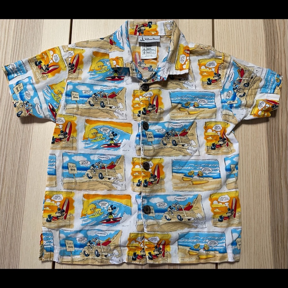 Disneyland All Over Comic Button-Up Yth XS